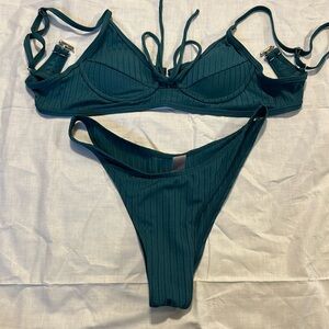 SHEIN bikini, size small, color teal
